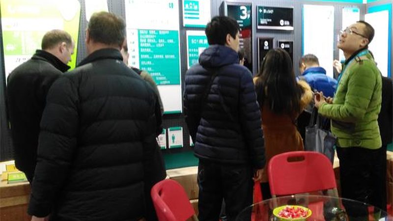 上海餐饮店招牌，如何选择厂家直供？**